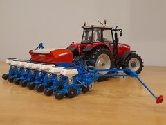 Monosem NG Plus 4 TFC-8R & MF 7499